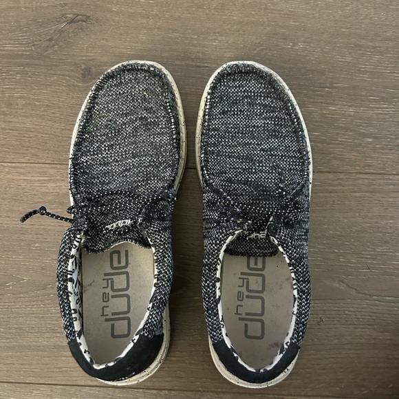 Hey dudes - Picture 1 of 2